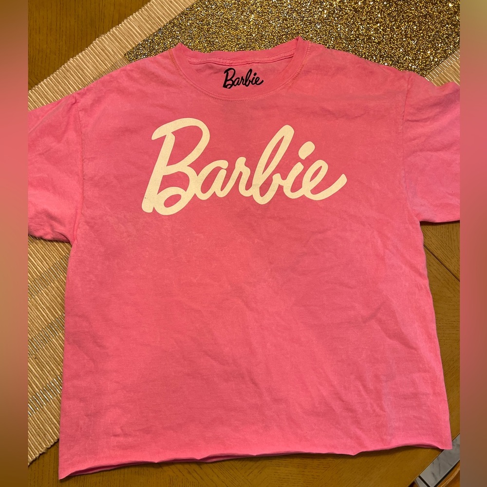 -Barbie Tshirt 🩷 NWOT